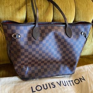 Louis Vuitton Neverfull MM